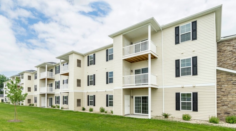 +55 Active Adult Senior Apartments in Sylvania OH